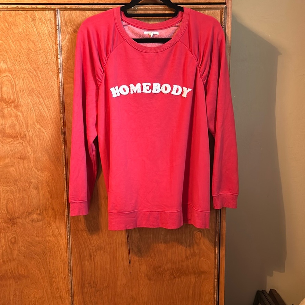 Women’s plus-Size ligh ligh weight red sweatshirt size 1